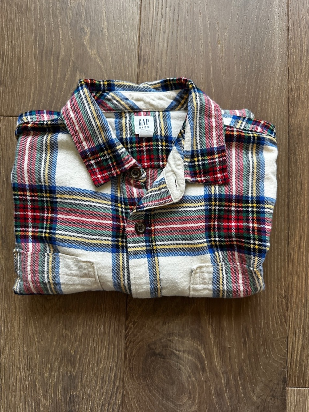 GAP Plaid Button-Down Shirt in Red, Blue & Cream